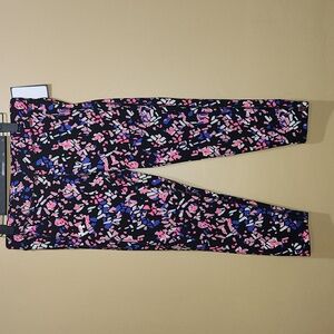 * CLEARANCE * Under Armour Girl Ankle Crop Activewear